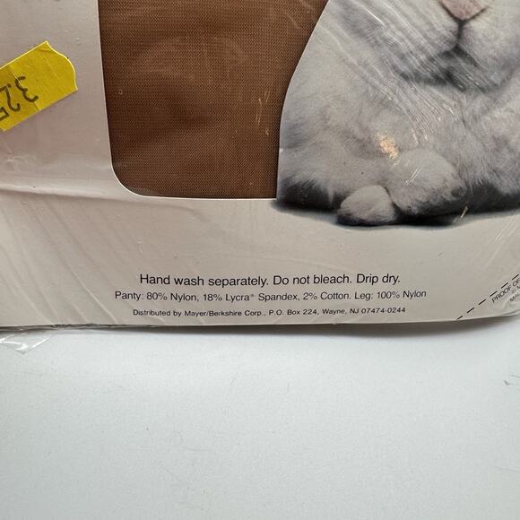 Mayer NUDE Ultra Sheer Control Top Sandalfoot Med Tall 80’s Pantyhose Bunny NOS - Picture 4 of 8